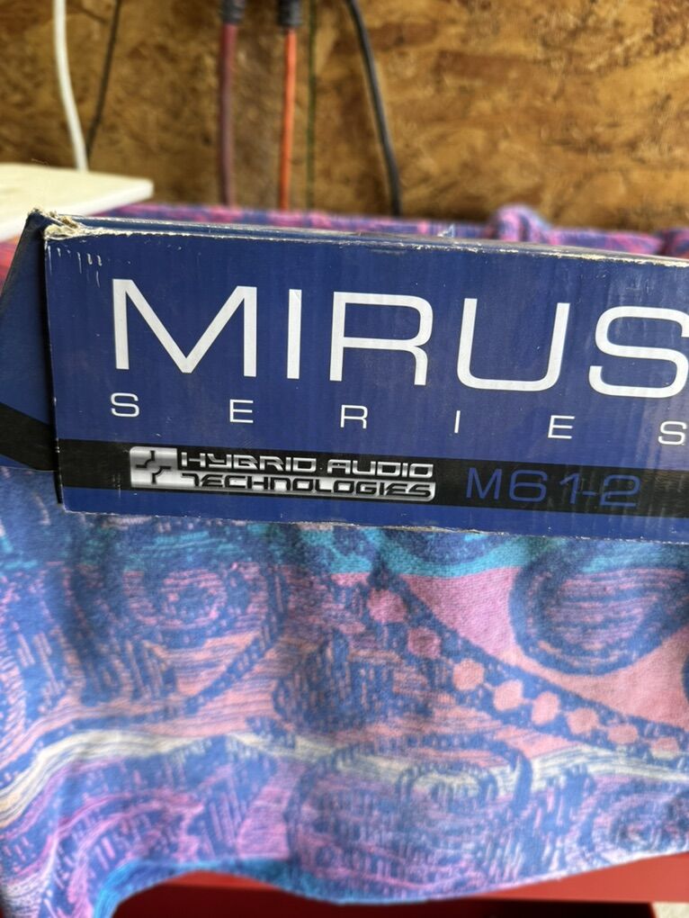 NOB Mirus HYBRID TECHNOLOGIES Speakers