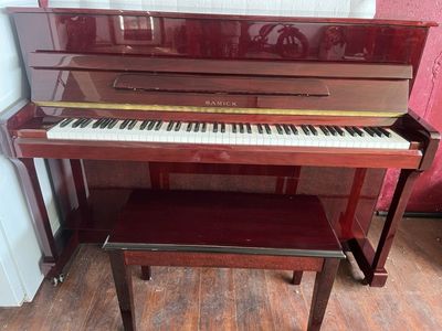 Samick Upgright Piano