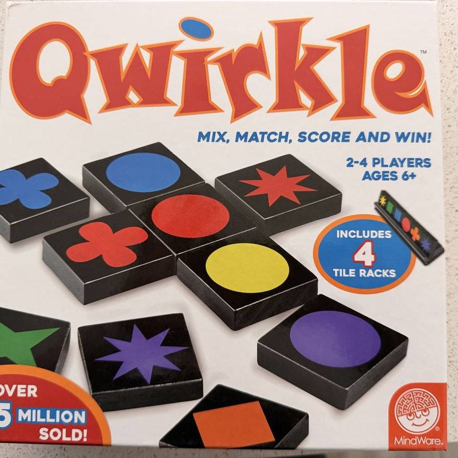 Board Games & Puzzles Lot – Qwirkle, Heads Up, Kinkade & More