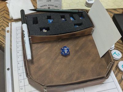Handmade Leather Dice Tray & Storage Box with Blue D&D Dice Set - RPG Gaming Accessory