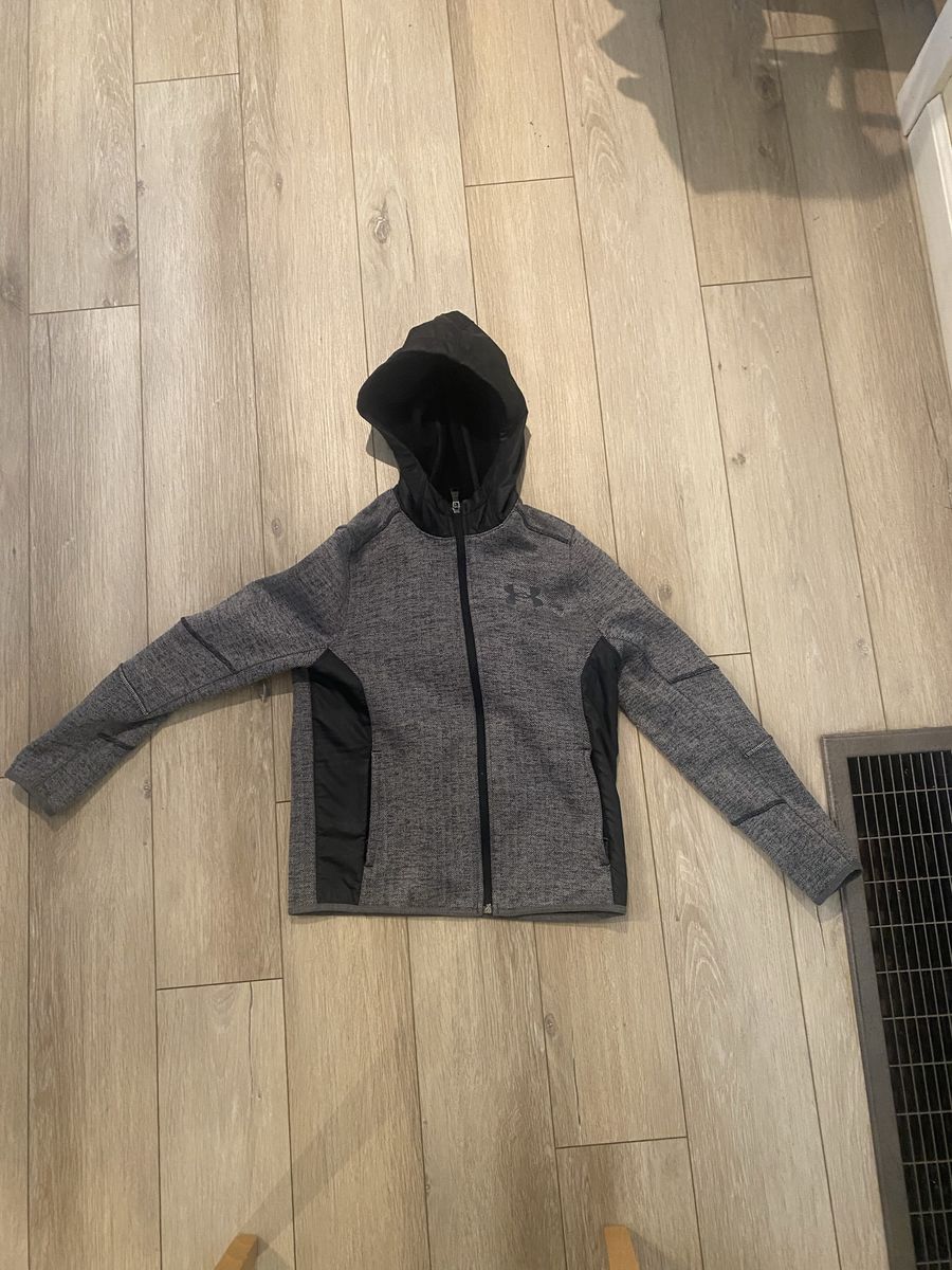 Under Armour Youth Fleece Full-Zip Hoodie Grey/Black Size M (10/12)