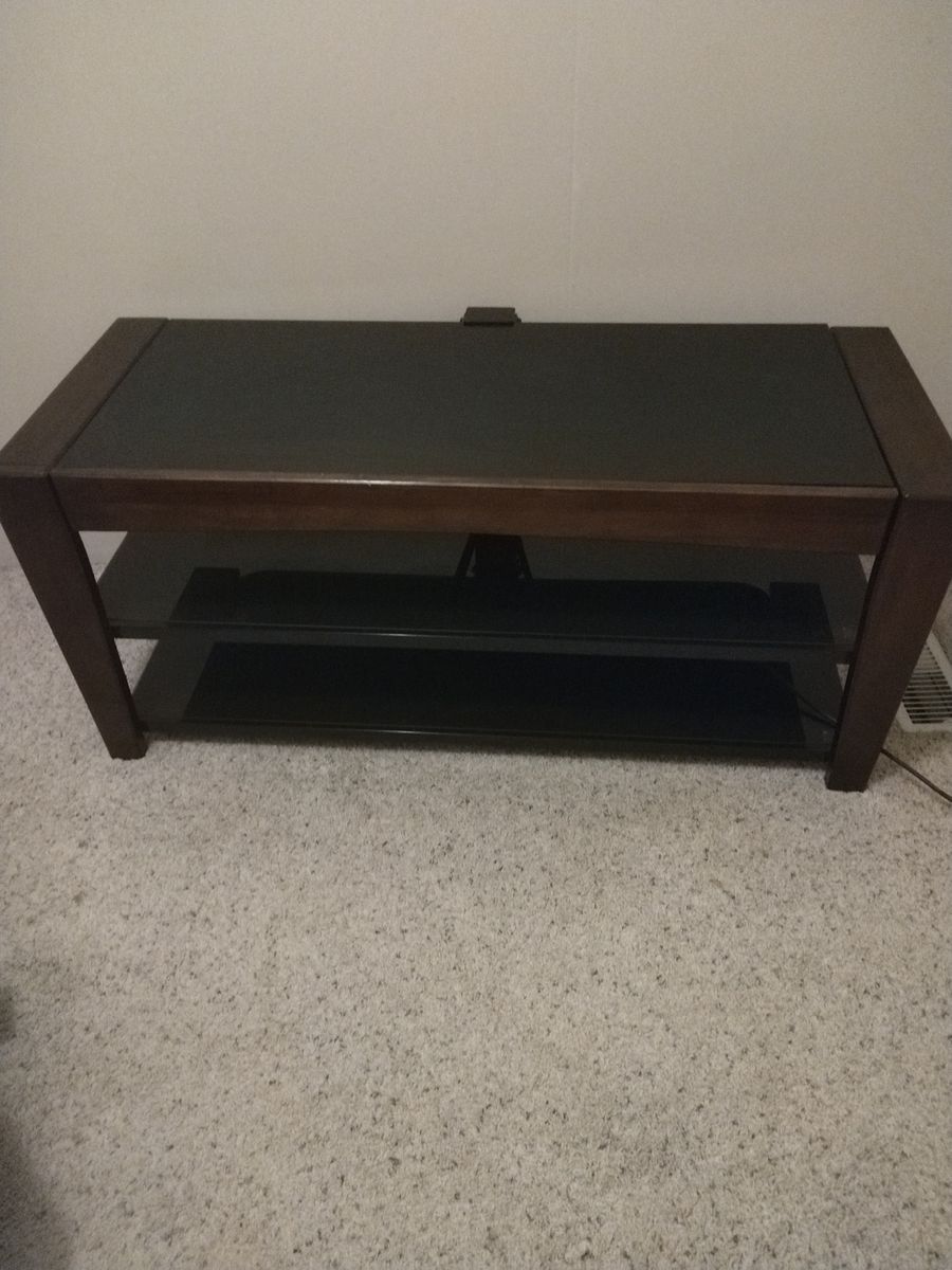 TV Stand for sale !