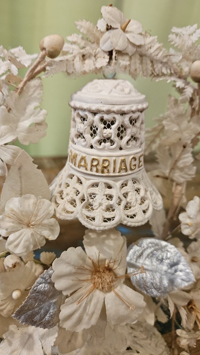 Main image 3