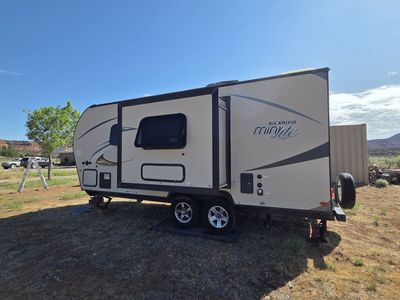 Travel Trailer 22'