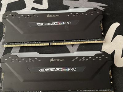Corsair Vengeance ram 32 gb ddr4 3600mhz