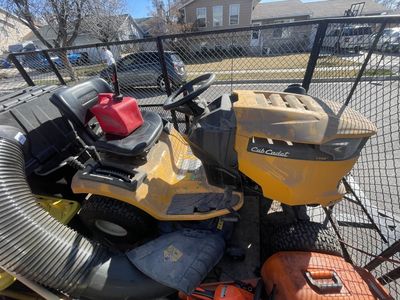 cub cadet riding mower