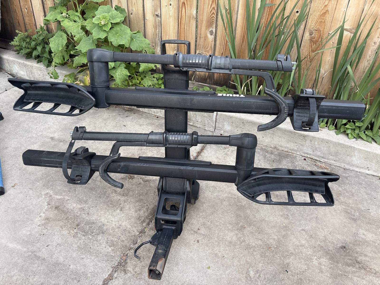 Thule T2 pro xtr 2 place platform bike rack
