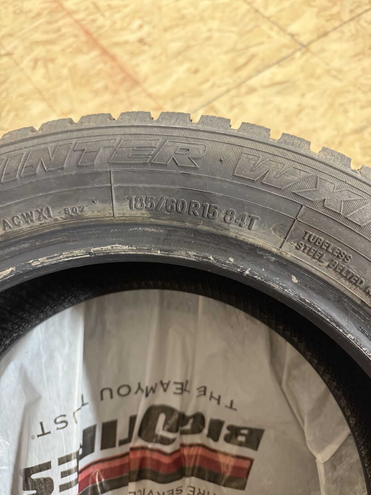 Winter Tires Arctic Claw x4 Used 4mo