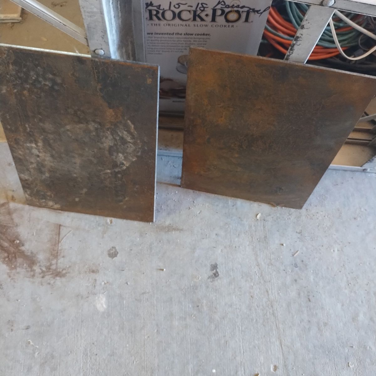 2 Steel Plates
