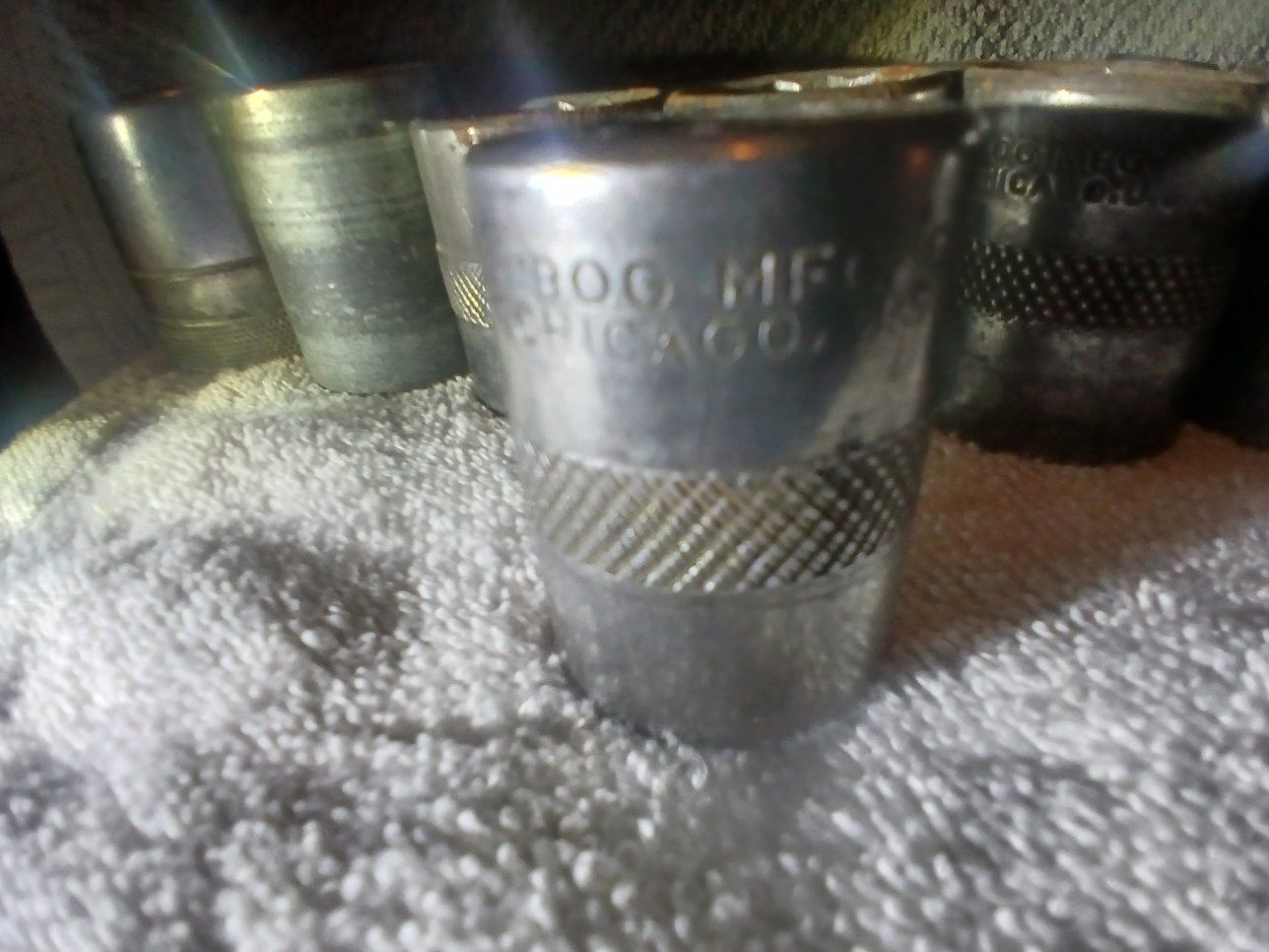 Vintage BOG Mfg, Sockets knurled, stars,