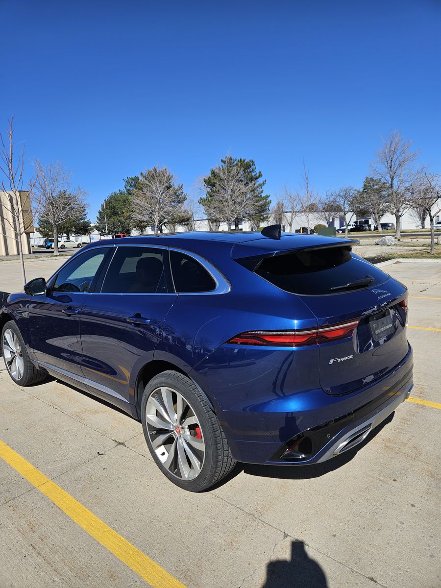 2023 Jaguar F-PACE P400 R-Dynamic S