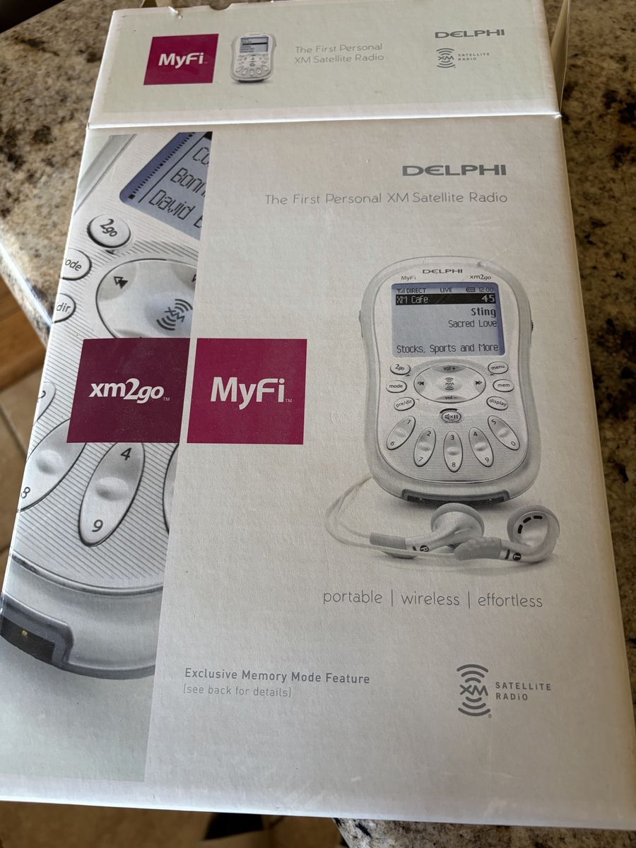 Delphi XM2go Myfi Personal Radio