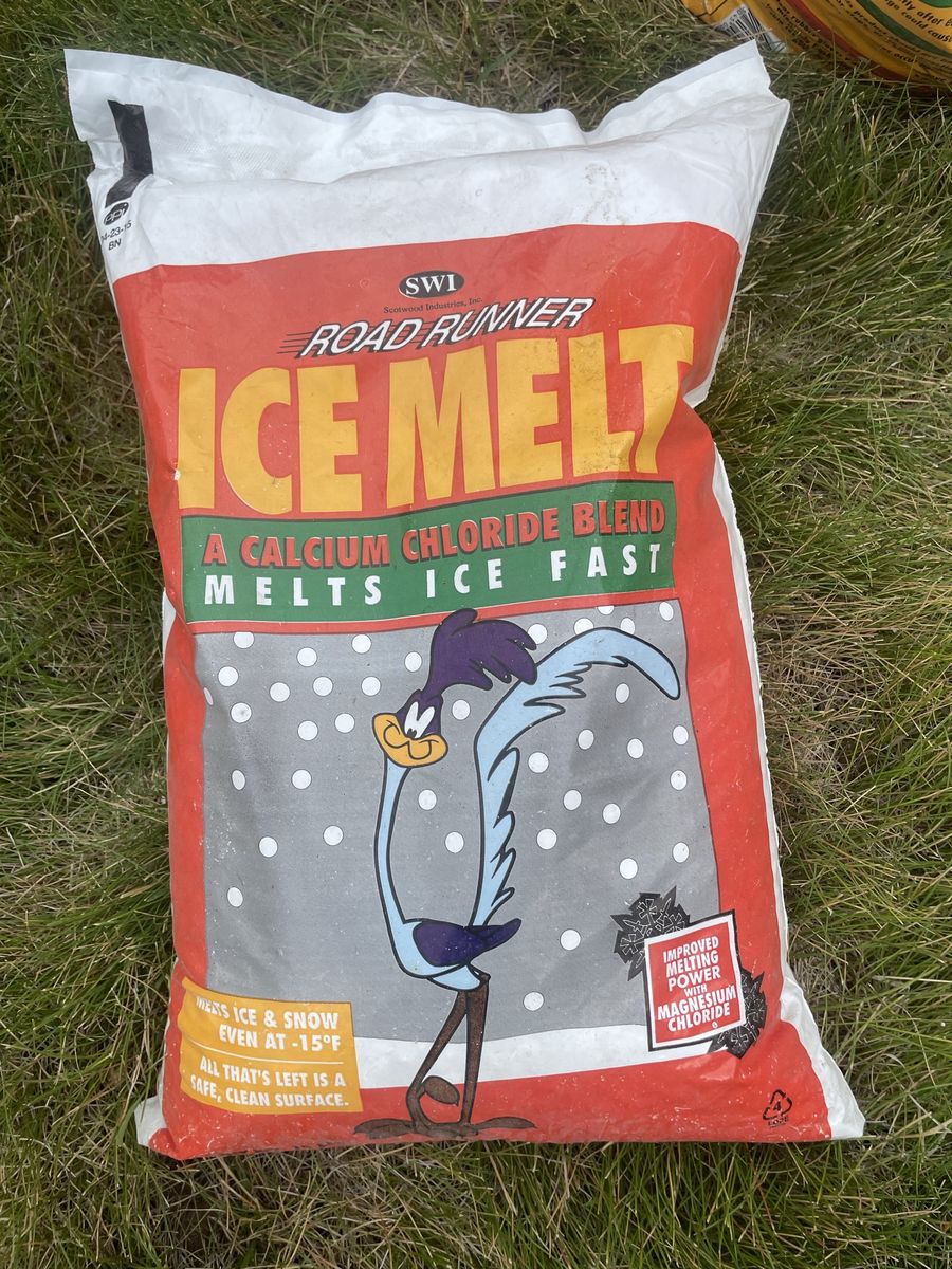 SWI Road Runner Ice Melt - Calcium Chloride Blend