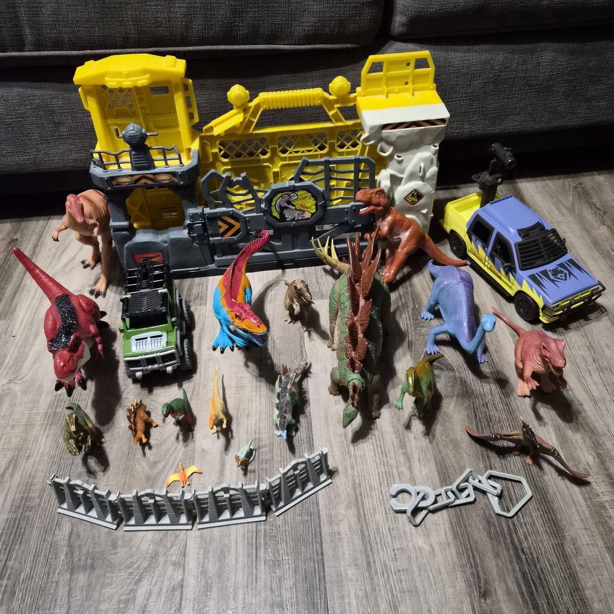 Huge Dino Lot