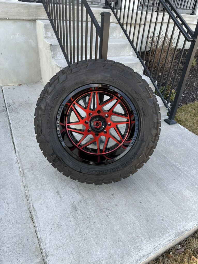 Ford F350 Platinum Rims And Tires 275/65R20 Big O