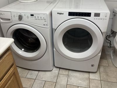 Whirlpool Front Load Washer and Dryer Set White