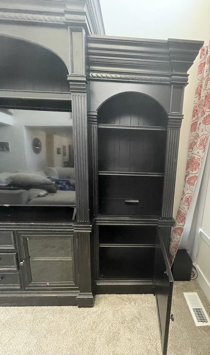 Main image 2