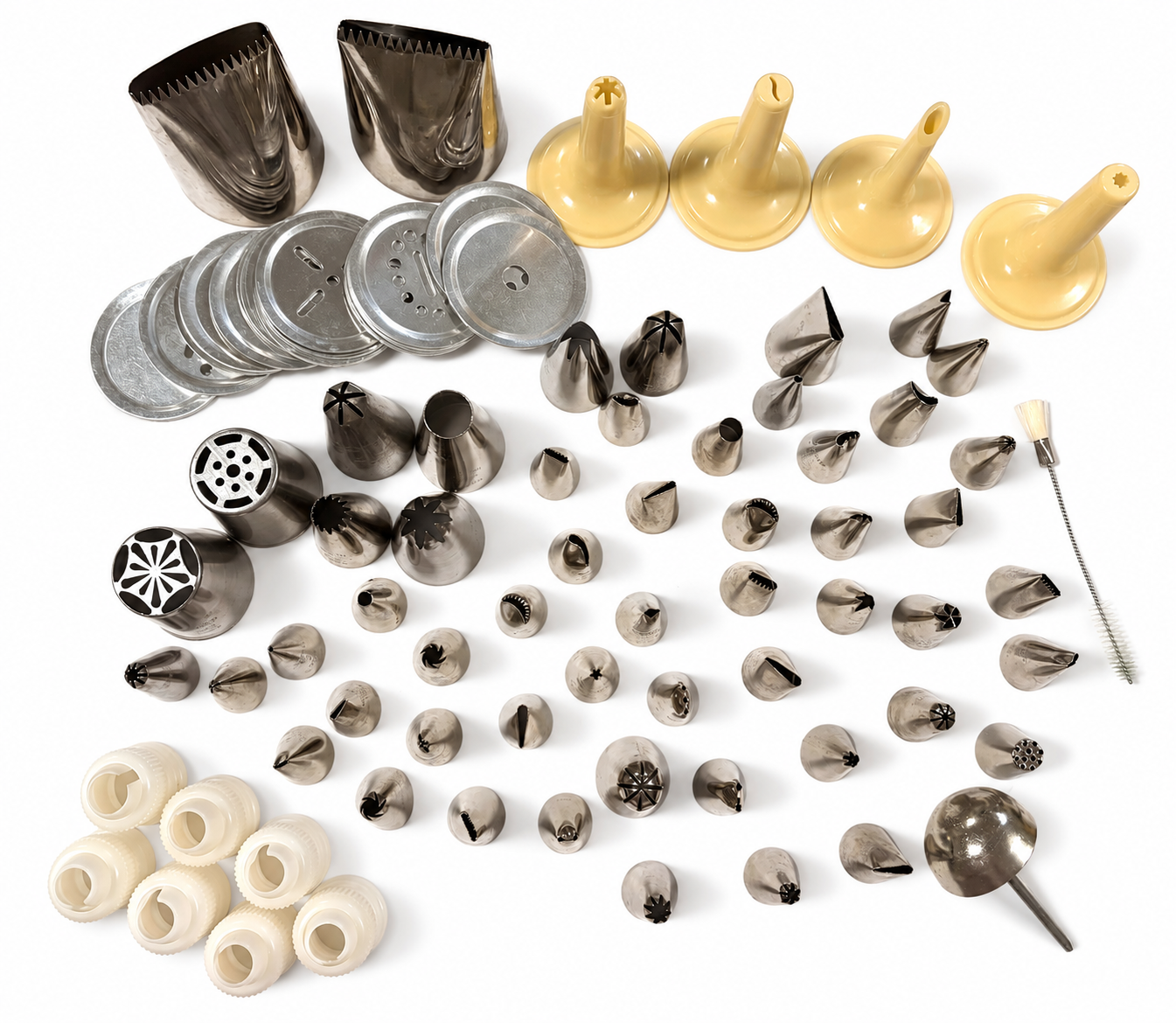 Large Wilton, Arteco & Marpol Cake Decorating Lot – 60+ Tips, Cookie Press Discs & Accessories