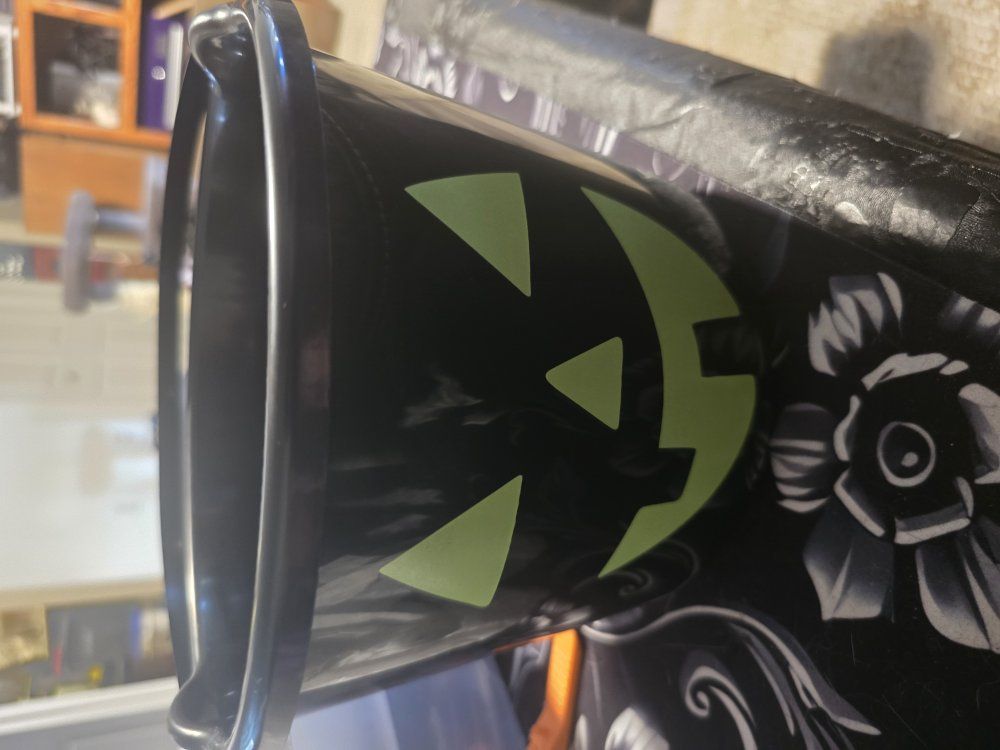 Black Halloween bucket