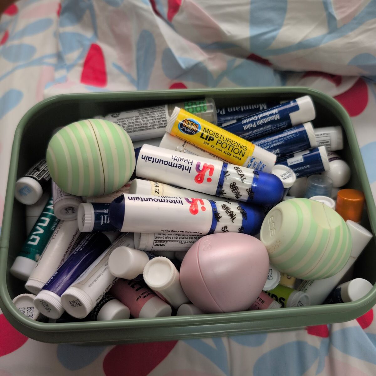 box of lip balms