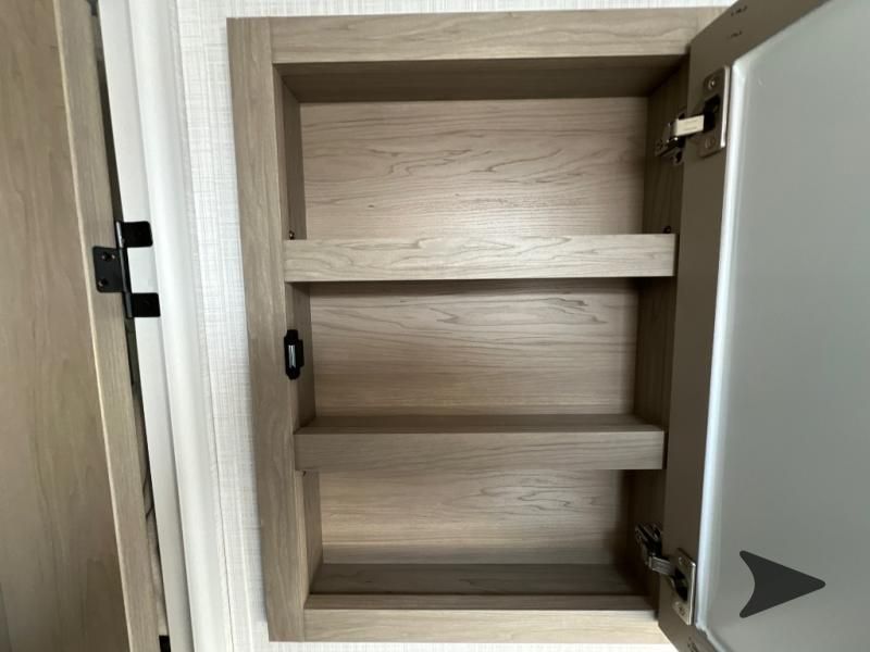 Main image 37
