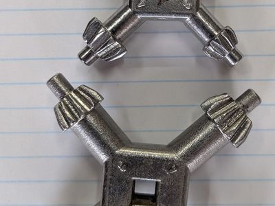 Universal 4-way chuck keys