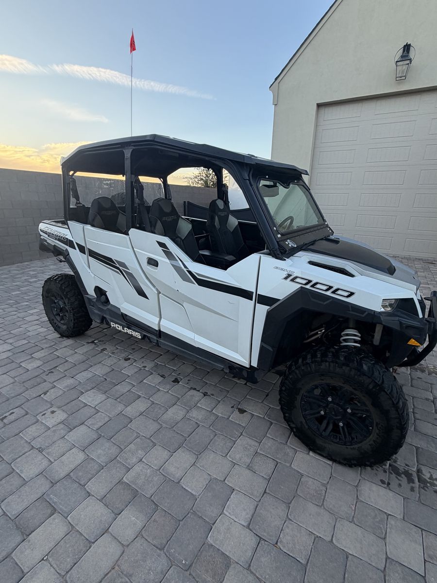 Polaris general 1000