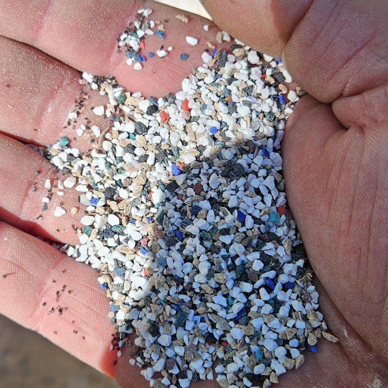 Sand blaster plastic media 300lb