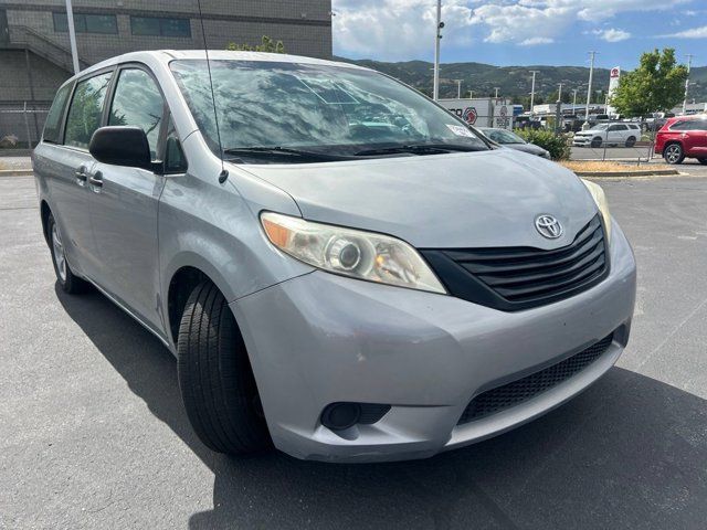 2011 Toyota Sienna Base 7-Passenger