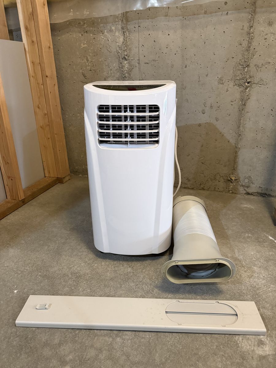Costway 8,000 BTU Portable AC & Dehumidifier
