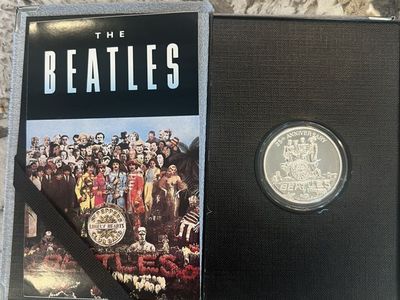 The Beatles Lonely Hearts, Silver Coin