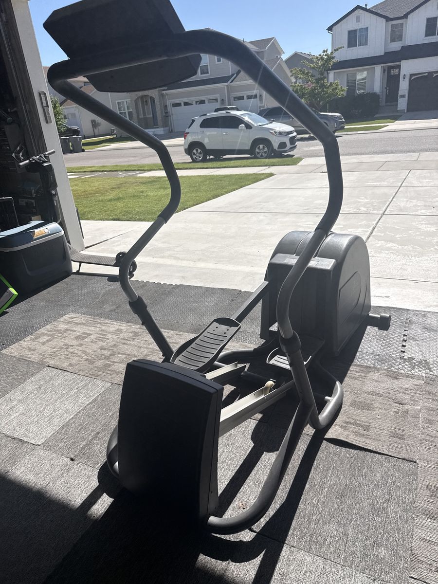 Elliptical Machine - Used - Good Condition