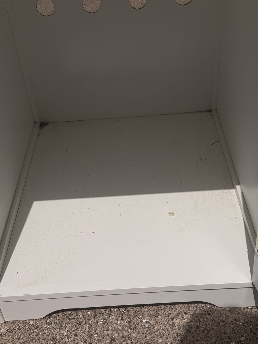 Main image 2