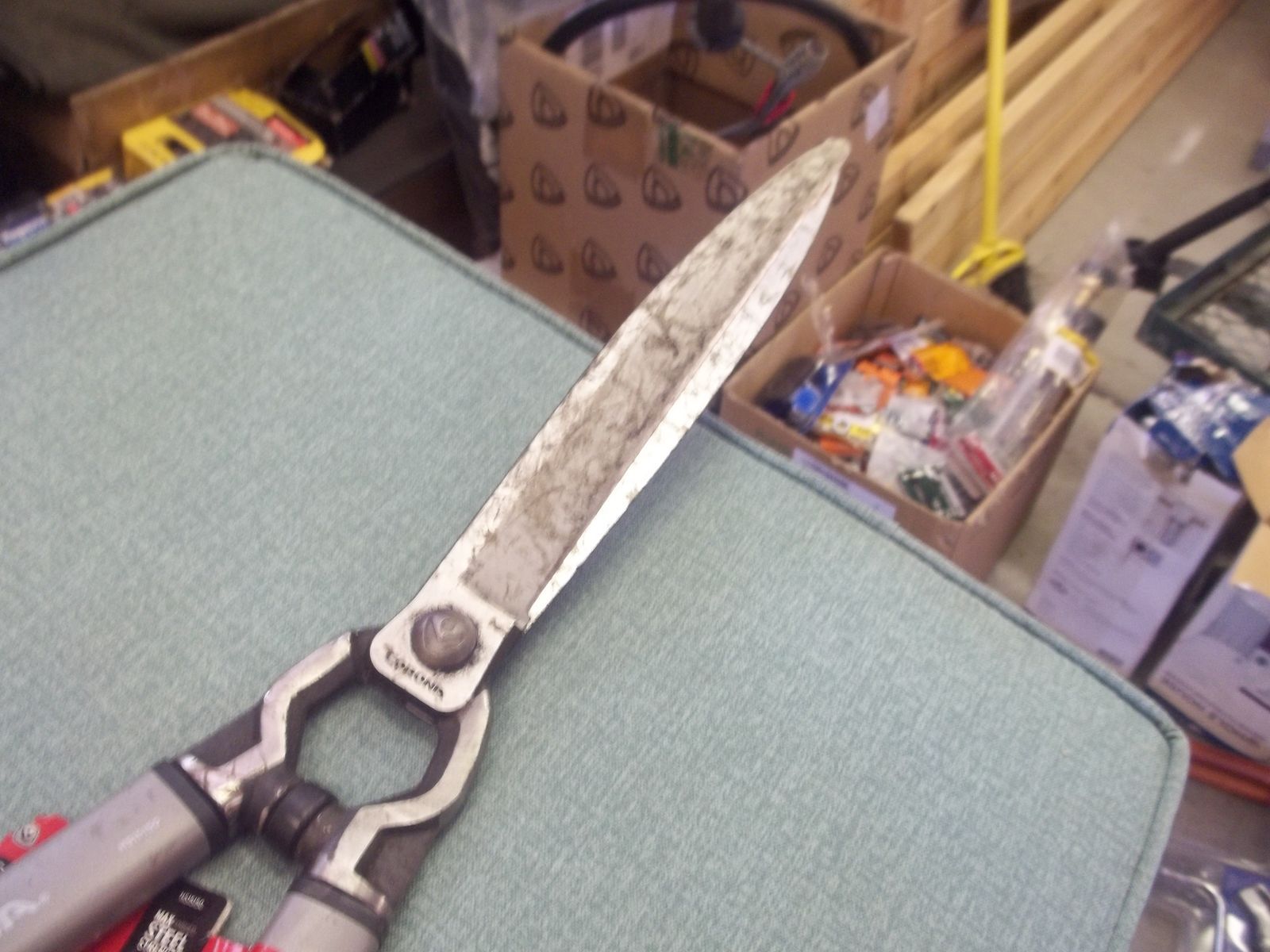 Coronna Hedge Shears