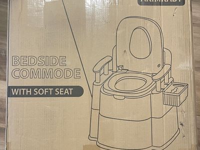 Portable Bedside Commode Chair