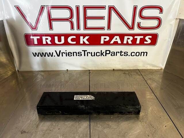 Kenworth T800 Crossmember