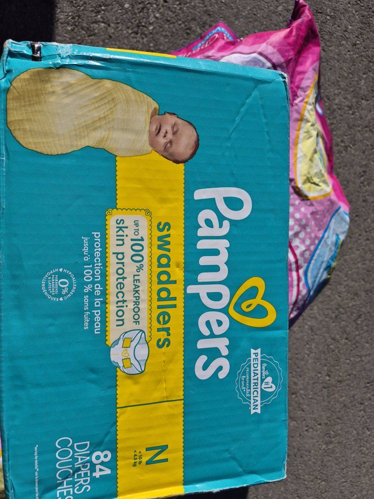 Pampers Swaddlers Newborn Diapers, Size N, 84 Count, Up to 10 lbs