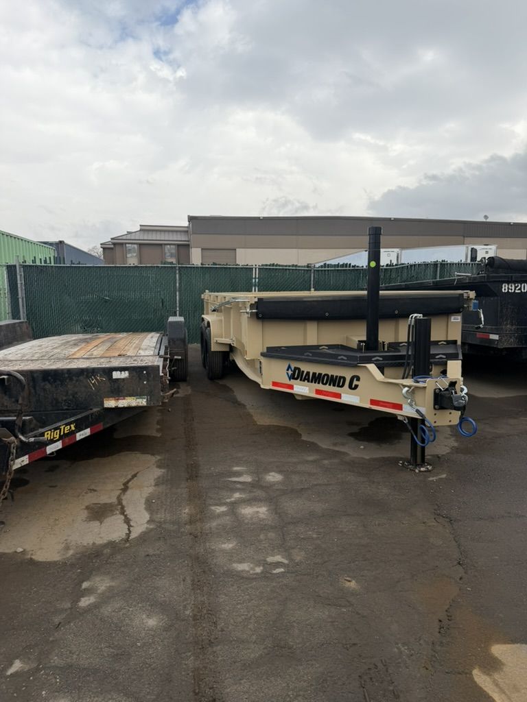 Weekend Dump Trailer Rental – Landscaping & Yard Cleanup