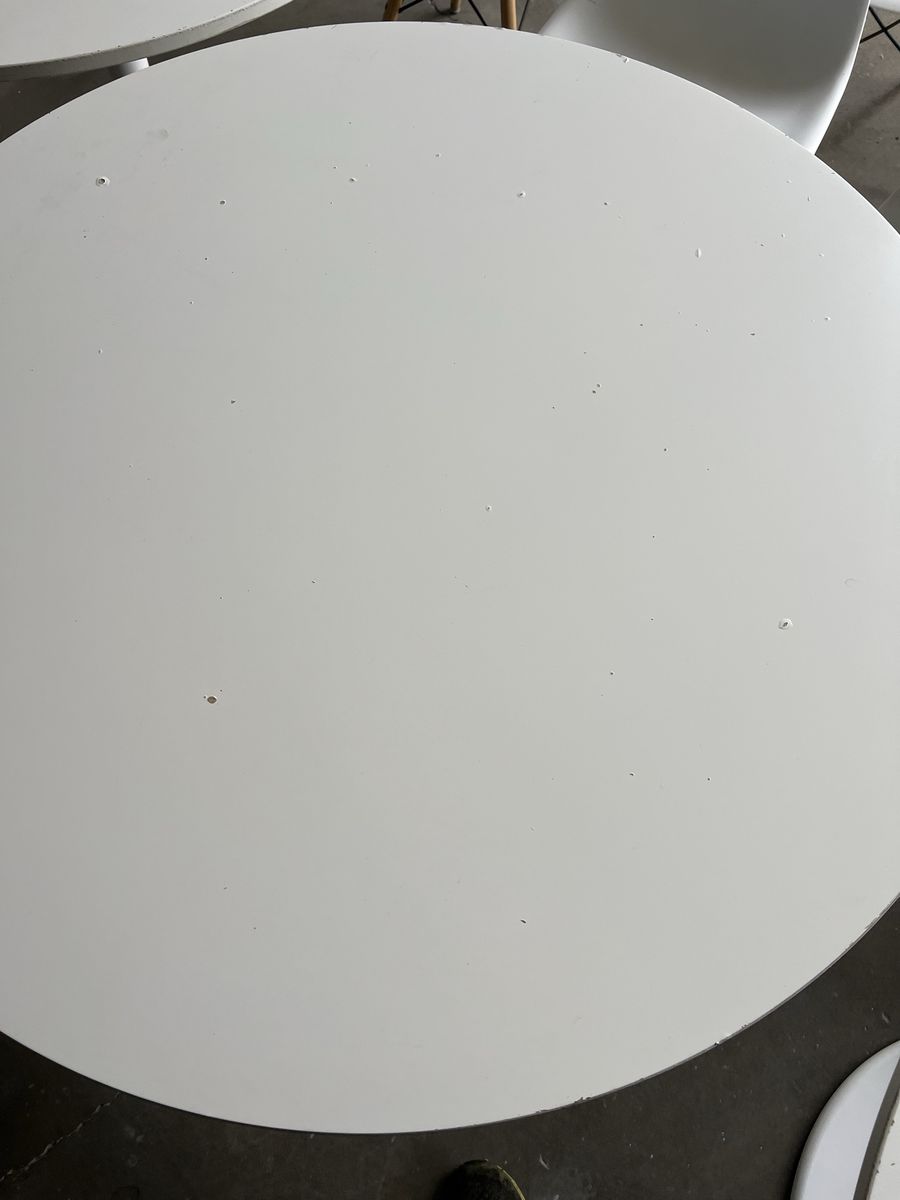 Main image 3