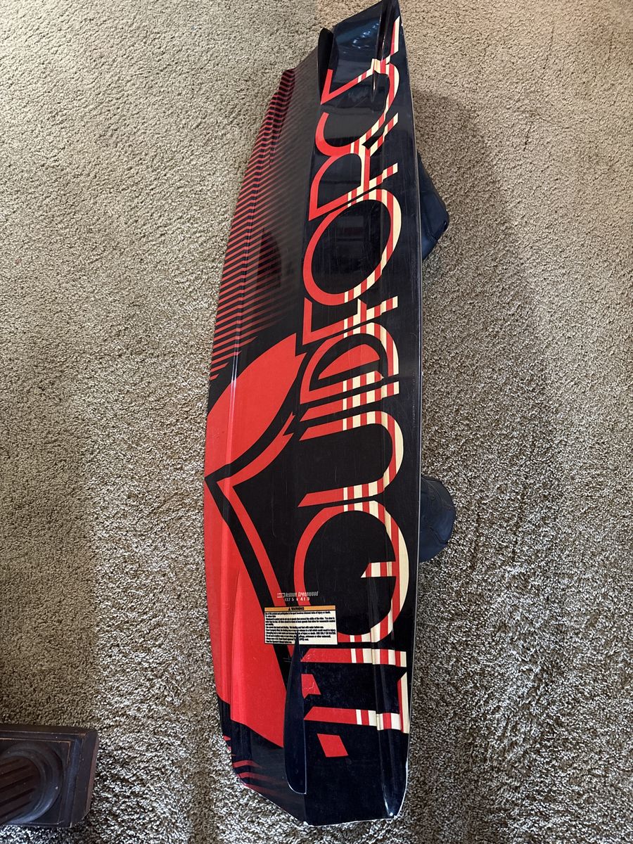 Liquid Force Watson Hybrid wakeboard. Size 132.5x41.9