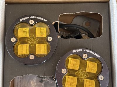 Jeep gladiator JT fog lights