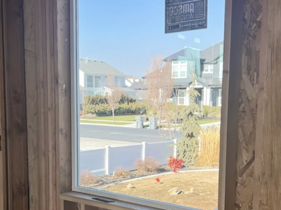 Picture Window (New, 5-0 x 6-0) - $400 OBO