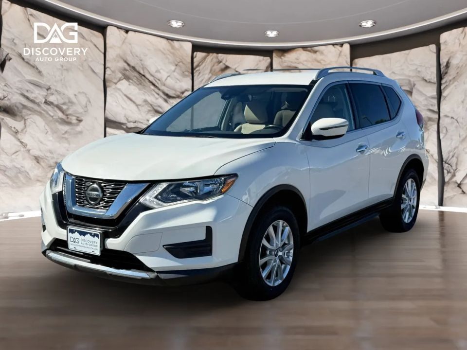 2020 Nissan Rogue SV