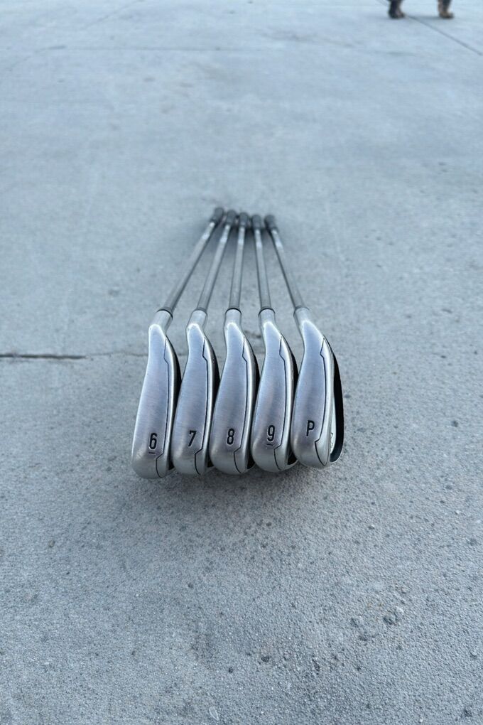 Callaway XR Irons Set 6–Pw Regular Flex RH Golf