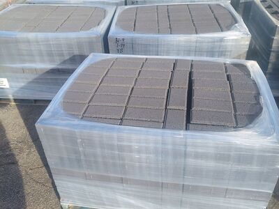 BLACK HOLLAND PAVERS