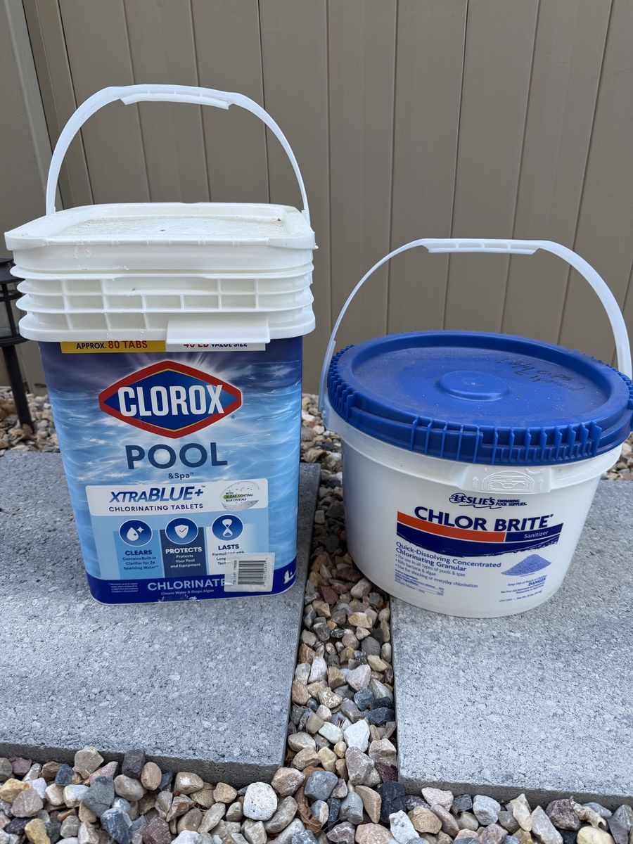 Chlorine tabs and granules