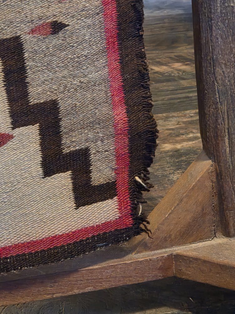 Main image 6