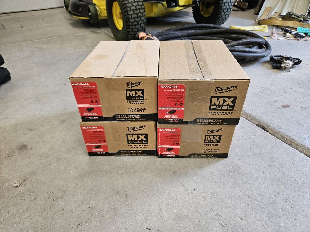 Milwaukee MX Fuel batteries