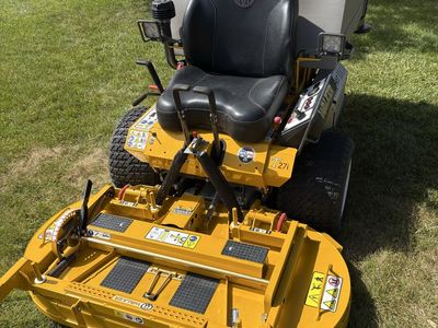 Used Walker Mower T27i Zero-Turn Mower with GHS and 48" Deck - Only 258 Hours.