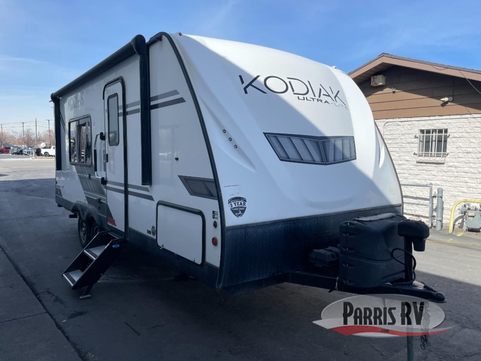 Used 2022 Dutchmen RV Kodiak Ultra-Lite 201QB